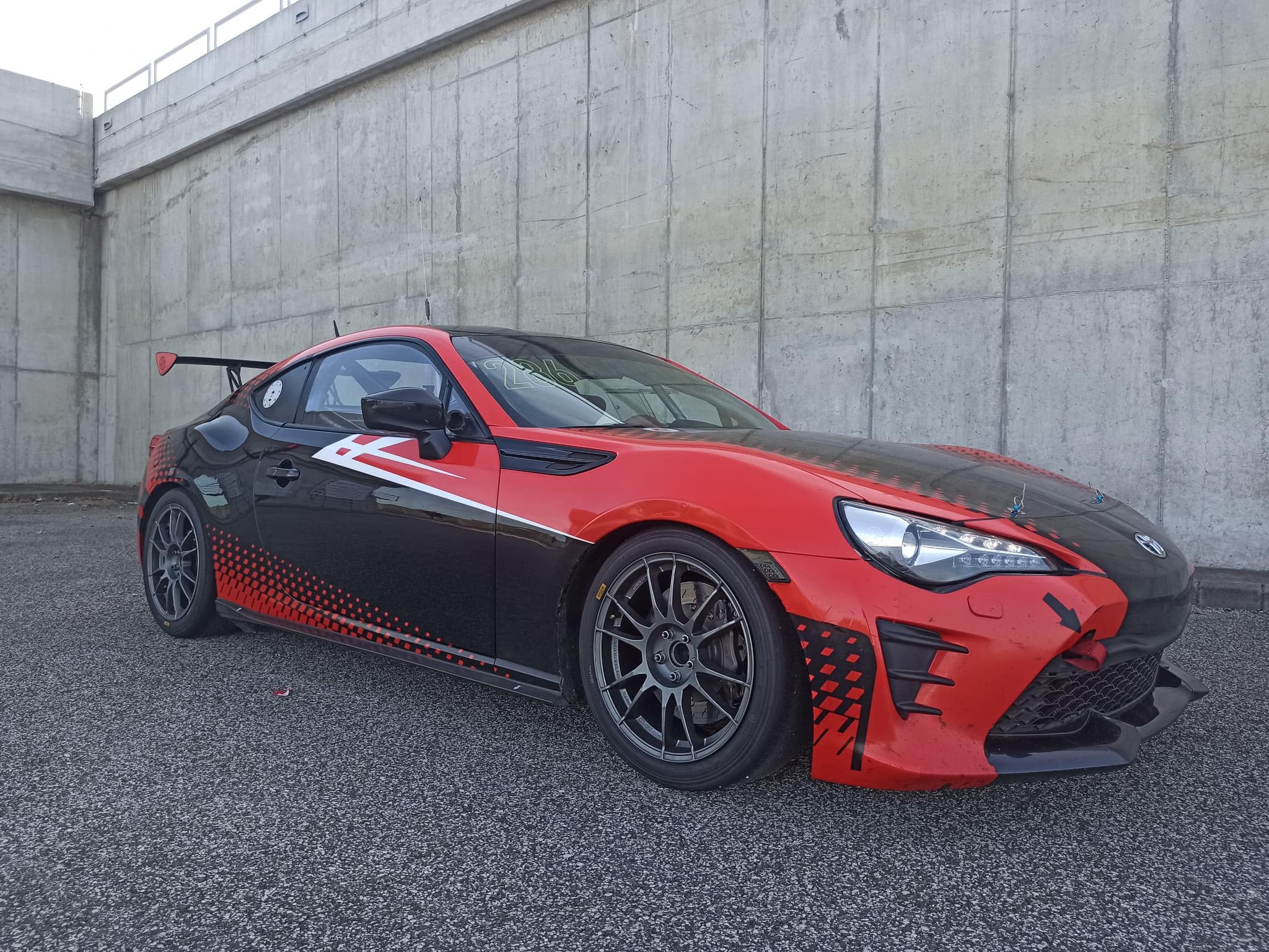 Toyota GT86 Cup R conversion 14
