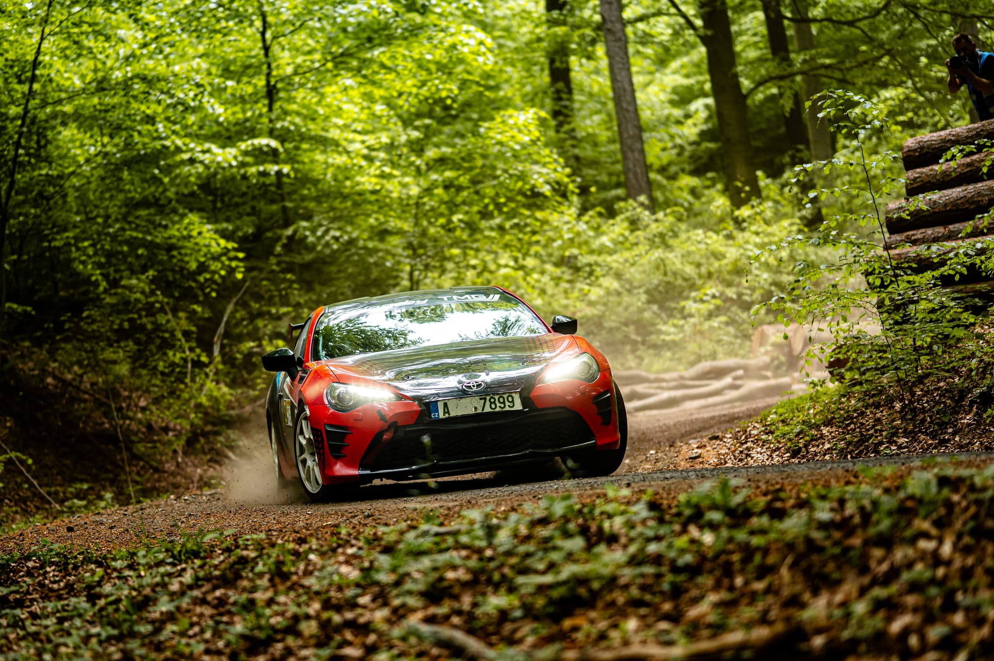 Toyota GT86 Cup R conversion 11