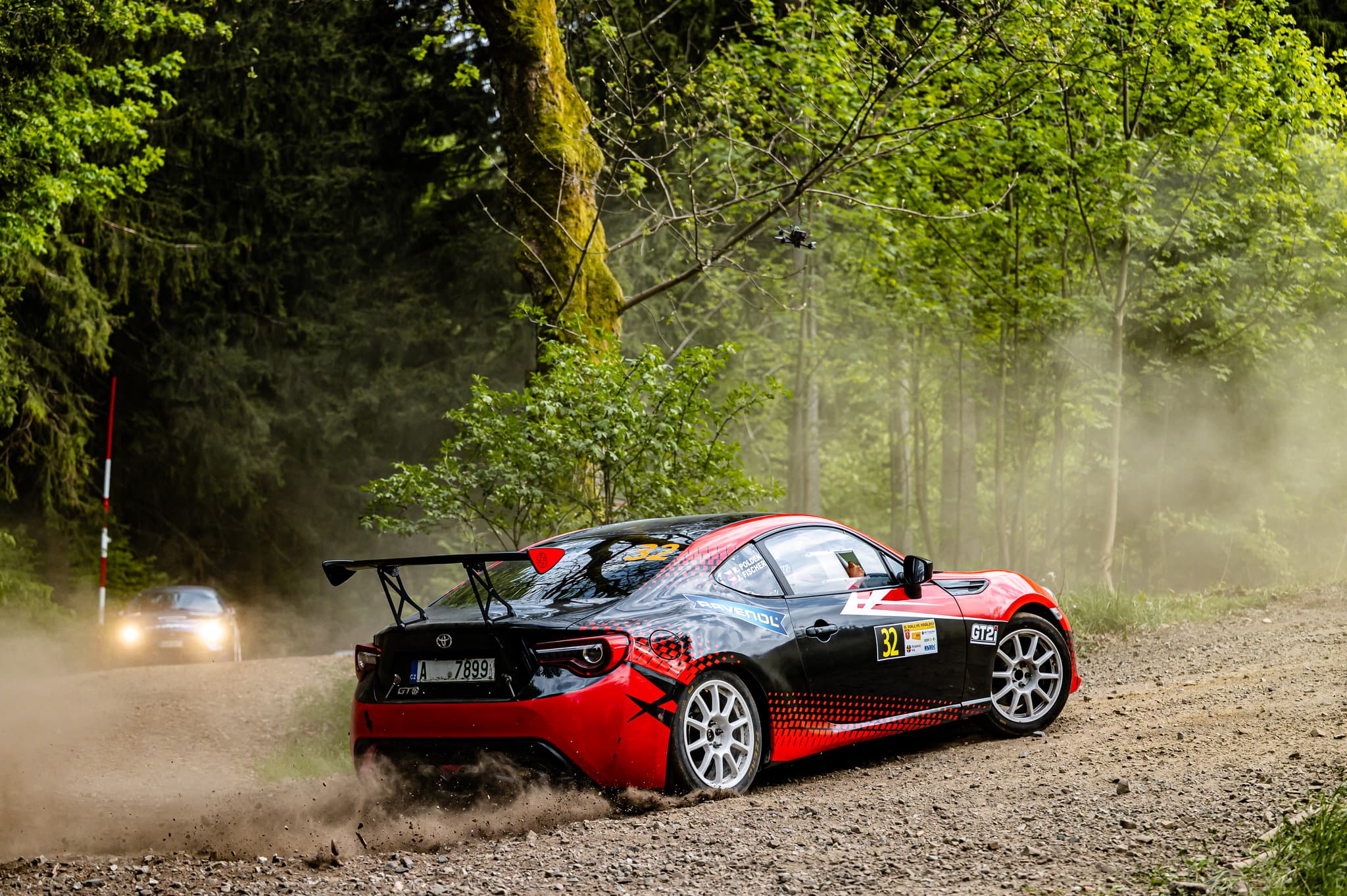Toyota GT86 Cup R conversion 17