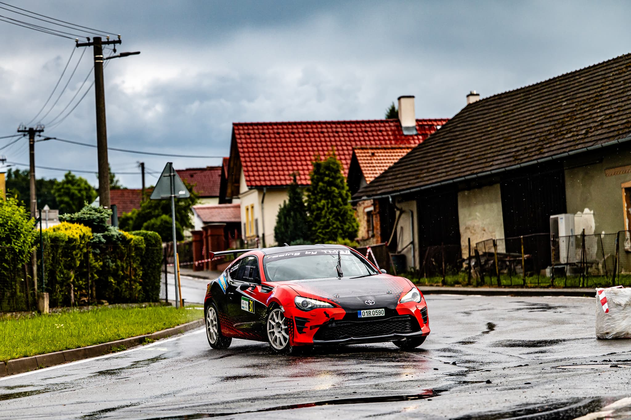 Toyota GT86 Cup R conversion 28