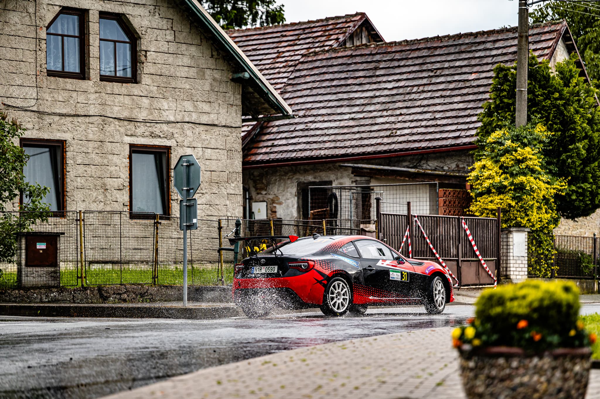 Toyota GT86 Cup R conversion 29