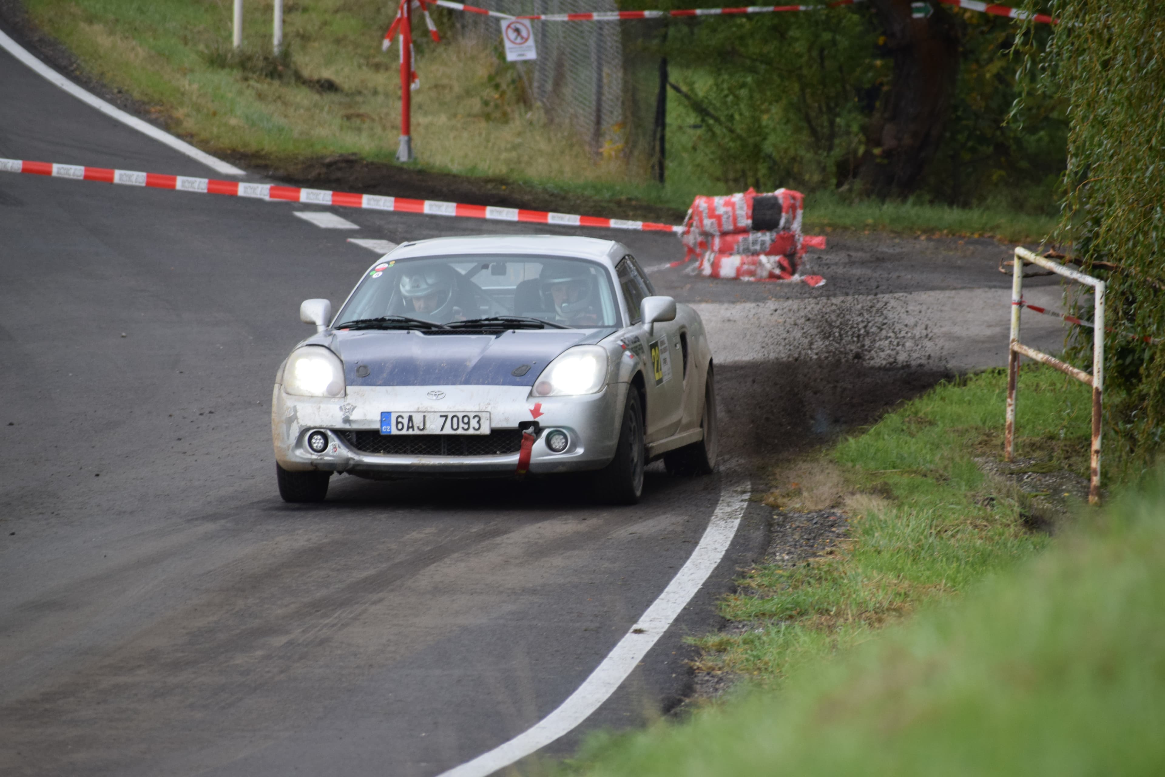 Toyota MR2 rally 2
