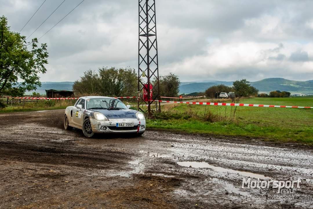 Toyota MR2 rally 4