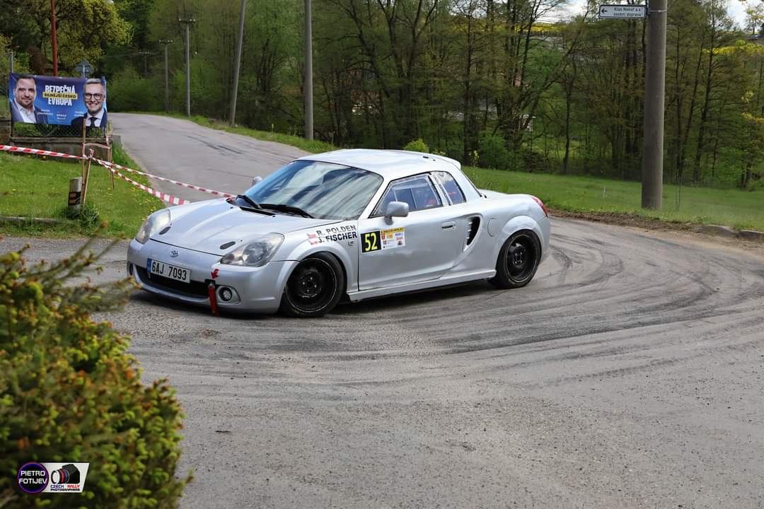 Toyota MR2 rally 11