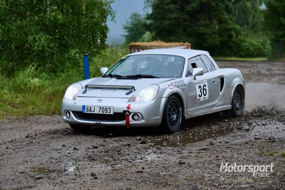 Toyota MR2 rally 9