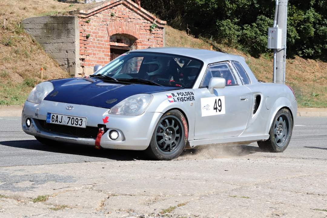 Toyota MR2 rally 6