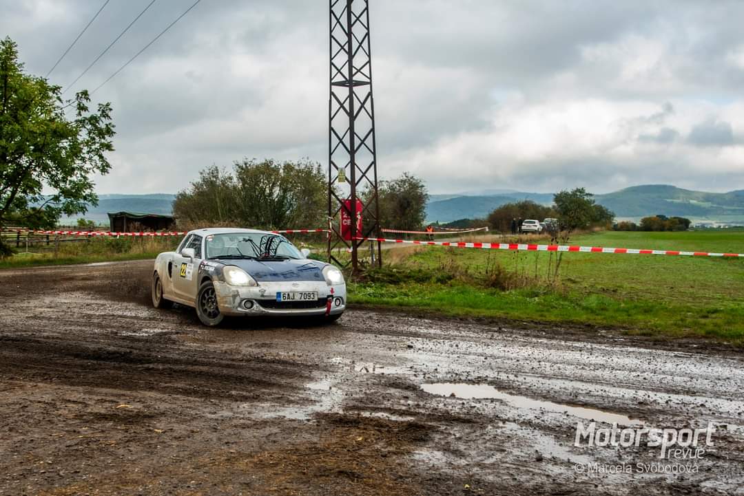 Toyota MR2 rally 4